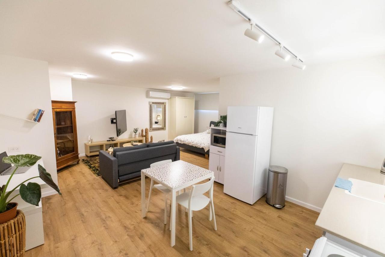 Sheba-Shik Apartment, Tel Hashomer שיבא-שיק, תל השומר,דירת סטודיו מקסימה! Рамат Ган Екстериор снимка