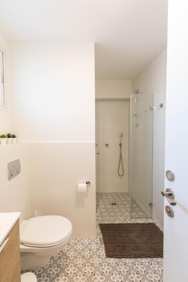 Sheba-Shik Apartment, Tel Hashomer שיבא-שיק, תל השומר,דירת סטודיו מקסימה! Рамат Ган Екстериор снимка